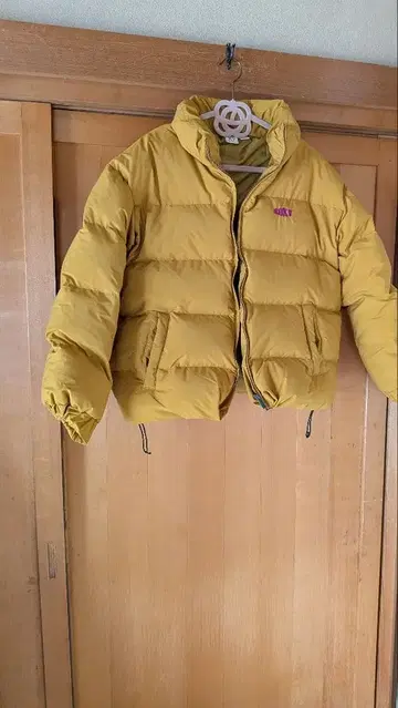 ROXY 다운 자켓 머스타드