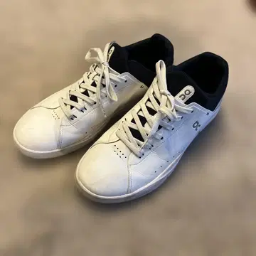 온 on [ 더 로저 ] 신발 28.5cm