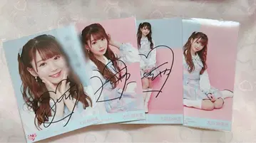 이코라부 오타니 에미리 체크 의상 마카롱 의상 친필 브로마이드 컴프