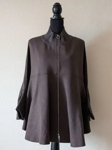 [ 미사용 새상품 ] 스콧 클럽 집업 판초풍 상의