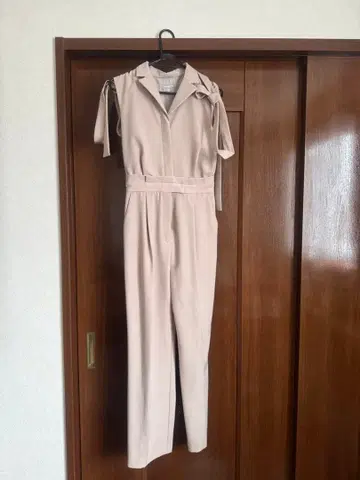 JILL by JILL STUART 올인원 베이지 슬리브리스