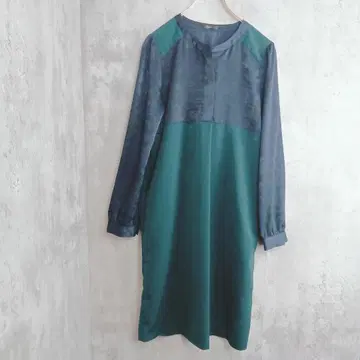 [ 어반리서치 로쏘 ] 네이비, 그린 배색 롱 원피스 긴팔 바이컬러