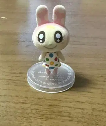 튀어나와요 동물의숲 모동숲 크리스틴 미니 피규어