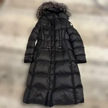MONCLER 블랙 다운 롱 코트