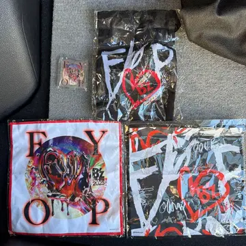 B'z LIVE-GYM 2025 FYOP 회장 한정판 가챠가챠 4점