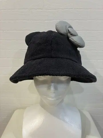 디즈니랜드 다크 그레이 키티 버킷햇