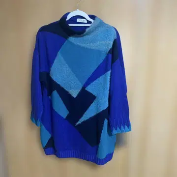 SUPER LADY 기하학 패턴 니트 스웨터