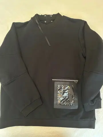 OAMC 블랙 하이넥 트레이닝복 투명 포켓 부착