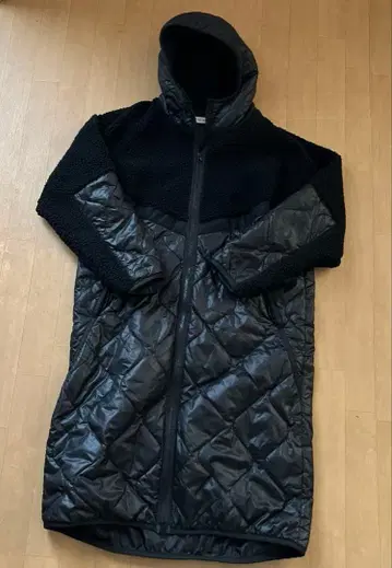 EAR PAPILLONNER 스미스타일 보아 코트