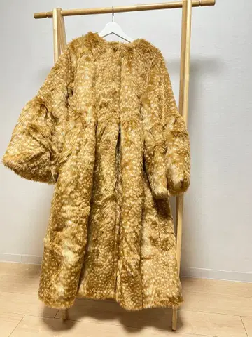 bibiy. MIRIAM FUR COAT
