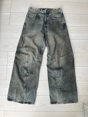 WYM x MUSINSA 커브 데님