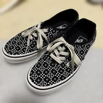 VANS 반스 스니커즈 여성용 23cm 추천 박스 있음