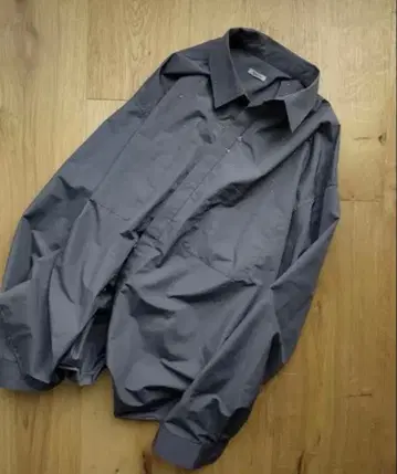 antwort flyfront typewriter shirt