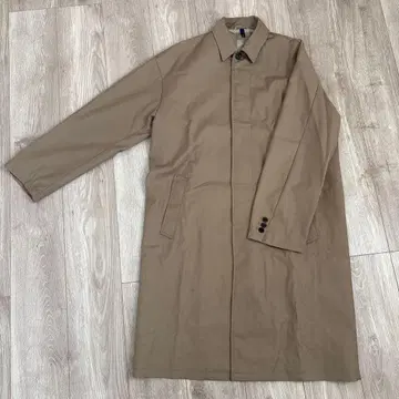 베이지 트렌치코트