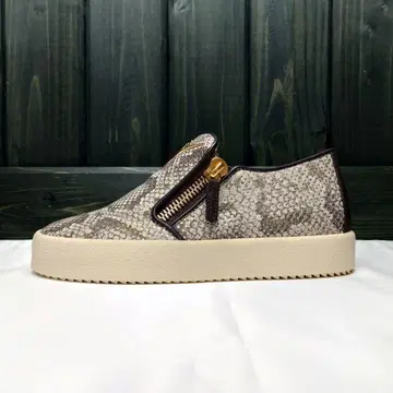 주노페자노티 슬립온 레프타일 패턴 골드 라메 36