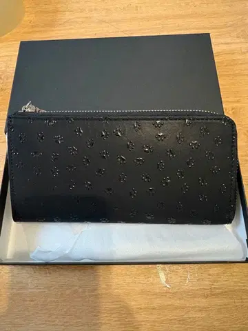 인덴 L자형 지퍼 장지갑 블랙 발바닥 강아지 고양이