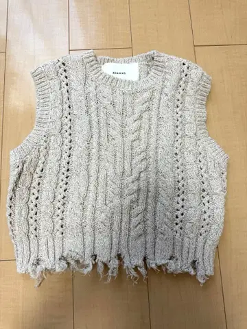 [새상품급] ADAWAS 아다와스 니트 베스트 베이지