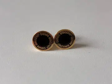 MARC JACOBS 귀걸이 블랙 x 골드