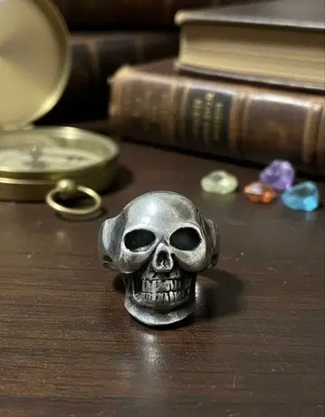 스컬 디자인 실버 반지