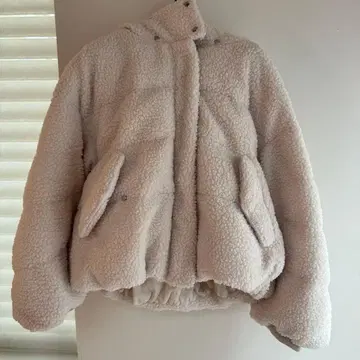 SNIDEL 스나이델 다운 화이트 복슬복슬 새상품급