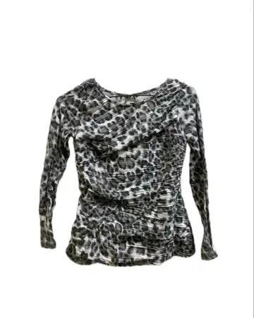 Y2K 그런지 레오파드 개더 상의 짧은 기장 핏되는 T 다크코어