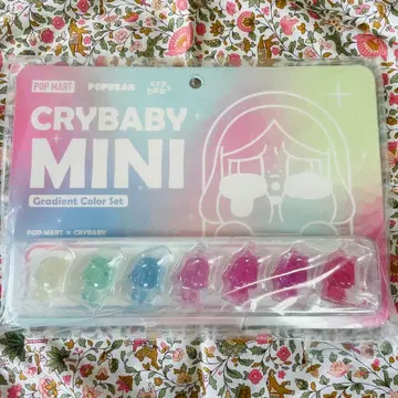 POP MART CRYBABY MINI 그라데이션 컬러 세트 피규어