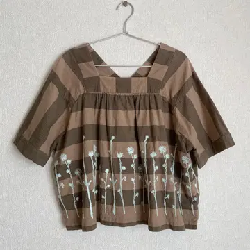 미나 페르호넨 랜드리 noppara 자수 블라우스 사이즈 36