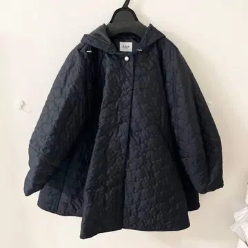 아메노치하레 비 가리개 퀼트 텐트 라인 코트 Claudia