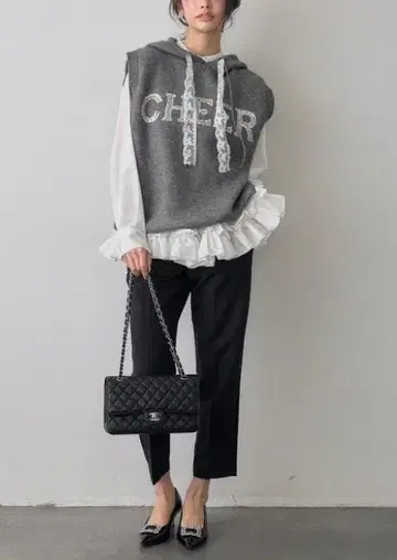 새상품 레이스 리본 로고 후드 슬리브리스 니트 그레이 frene