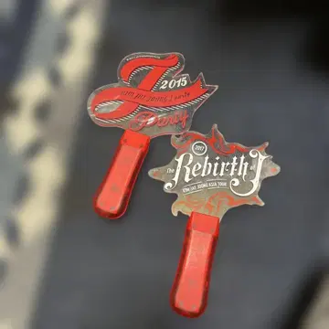 J Party 2015 & Rebirth of J 2017 응원봉