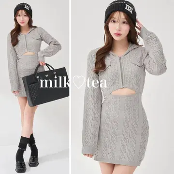택 포함 새상품 다리치 오픈 케이블 니트 미니 원피스 그레이 프리