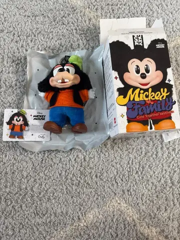 POPMART 구피 키링