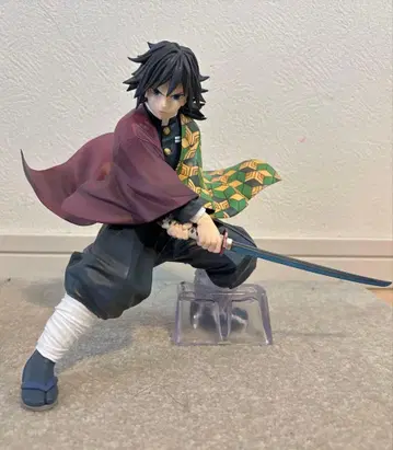 귀멸의 칼날 제일복권 상현의 삼 B상 토미오카 기유 피규어