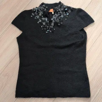 smaura 블랙 스팽글 장식 반팔 니트 38
