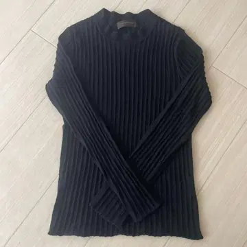 새상품급 TOMORROWLAND collection 블랙 니트 S 사이즈