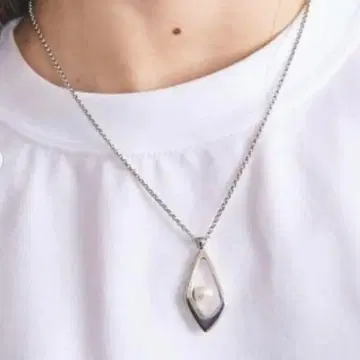 필립 오디베일 MALKA 펄 목걸이