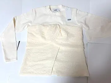 택 포함 새상품 AZUL 긴팔 티셔츠 아이보리 가을/겨울