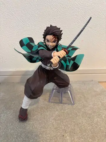 귀멸의 칼날 제일복권 상현의 삼 A상 카마도 탄지로 피규어