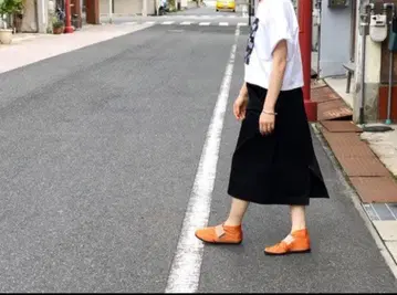 후미카우치다 에이프런 스커트 fumika uchida