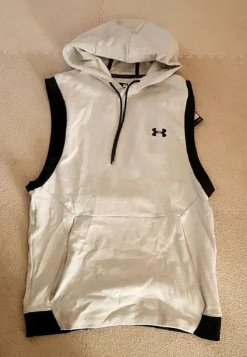UNDER ARMOUR 언더아머 후드 베스트 Size 2XL 새상품
