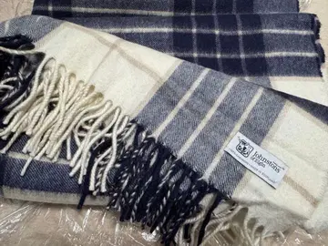 Johnstones of Elgin 머플러