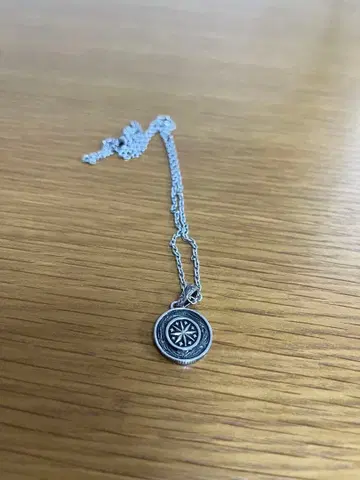 라이온 하트 'HAWAIIAN' 나침반 목걸이