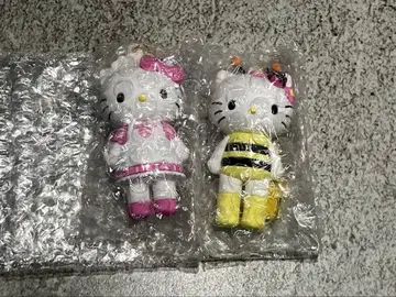 헬로키티전 시크릿 마스코트 참 벌 웨이터 세트