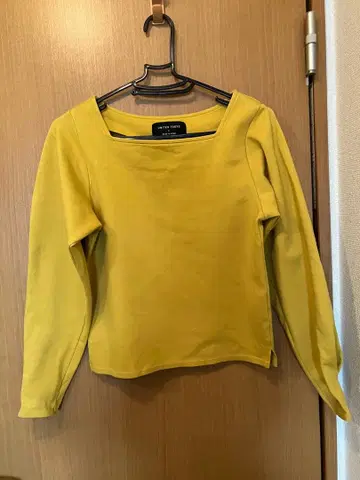 UNITED TOKYO 스퀘어 넥 티셔츠 머스타드 일본제 사이즈 1