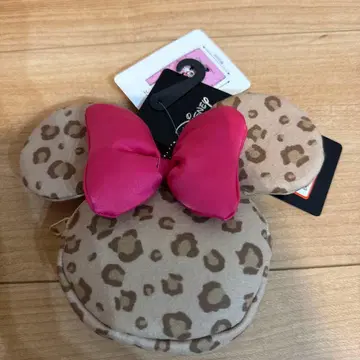 미니 귀 레오파드 무늬 파우치 아베일