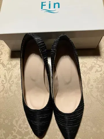 24cm BLACK 중간 굽 펌프스