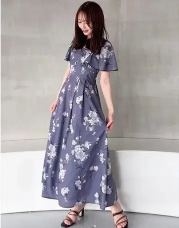 [ MERCURYDUO ] 파이핑 플라워 원피스