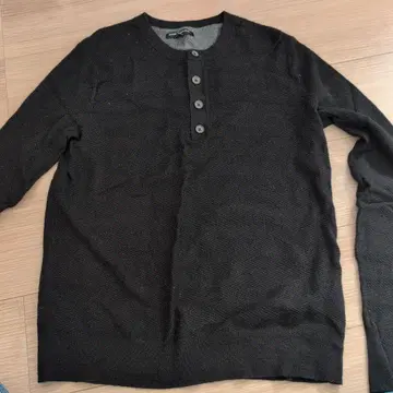 바나나리퍼블릭 니트 스웨터