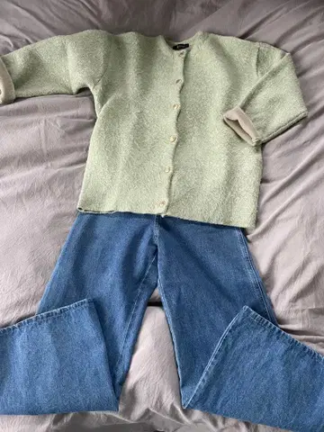 nano 라이트 그린 가디건