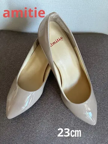 베이지 스틸레토 하이힐